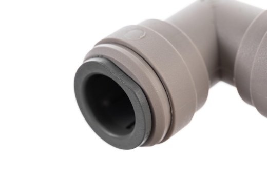 Уголок под трубку 1/2" PI0316S